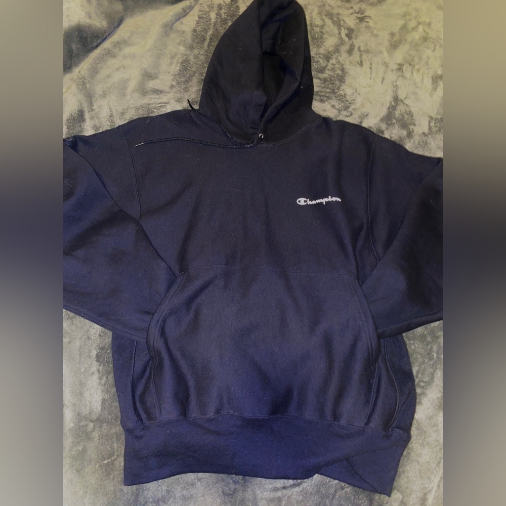 BLACK MEDIUM CHAMPION HOODIE